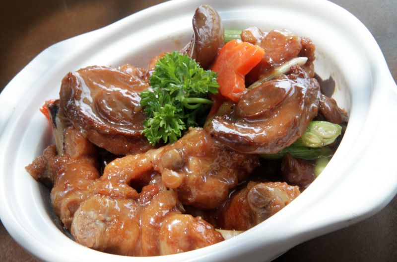 24895676.1 (24944795) - 06_05_2014 - Thai Village new menu @ Indoor Stadium