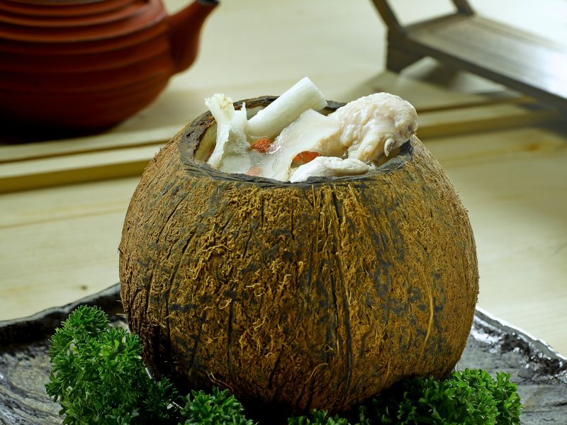 jsf28714129 (Chicken with Fresh Huai Shan and Wolfberry in Old Coconut Soup)