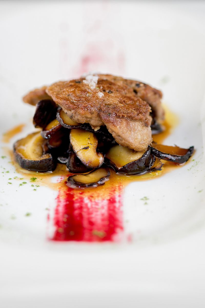 Violet Herbs - Roasted & Poached Foie Gras (2)