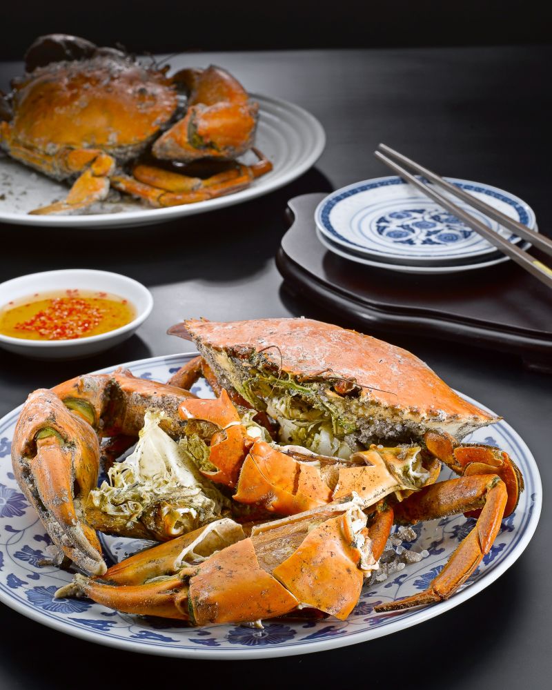 Traditional Salt Baked Crab