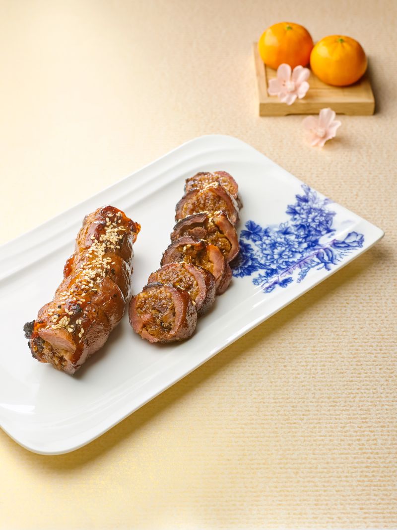 Stir-fried Glutinous Rice Wrapped in Honey Glazed Roast Pork