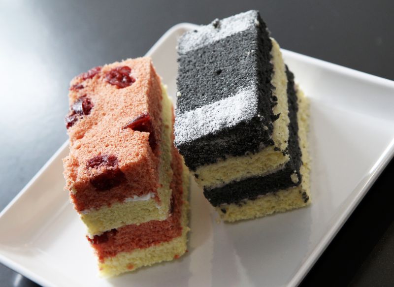 19570935 - 06_11_2012