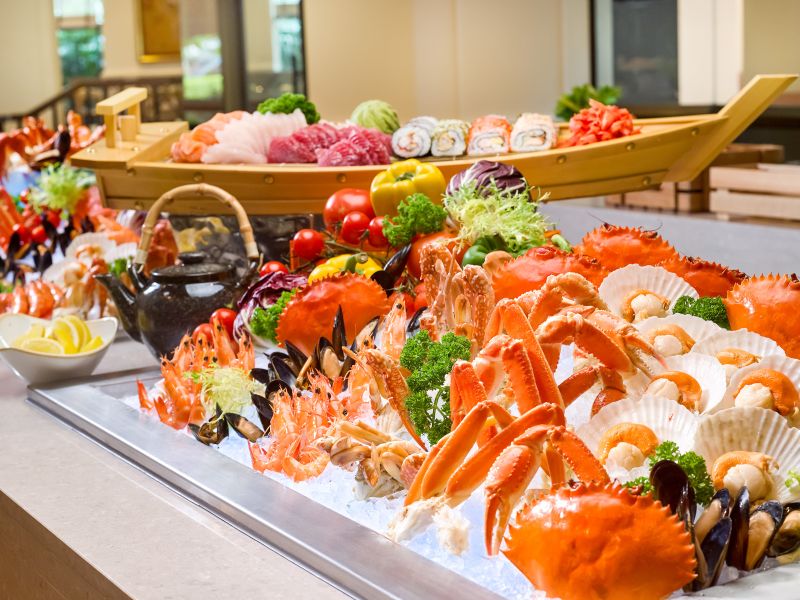 Fresh Seafood on Ice Fresh Seafood on Ice