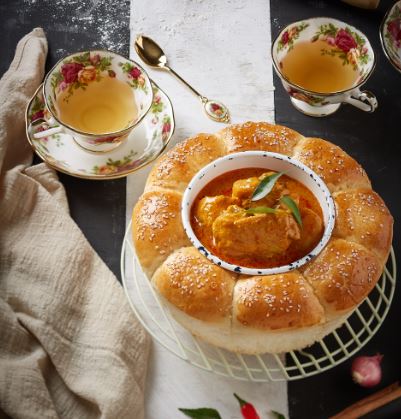 OCK Rex (Exclusive) -Flower Bread with Curry Chicken