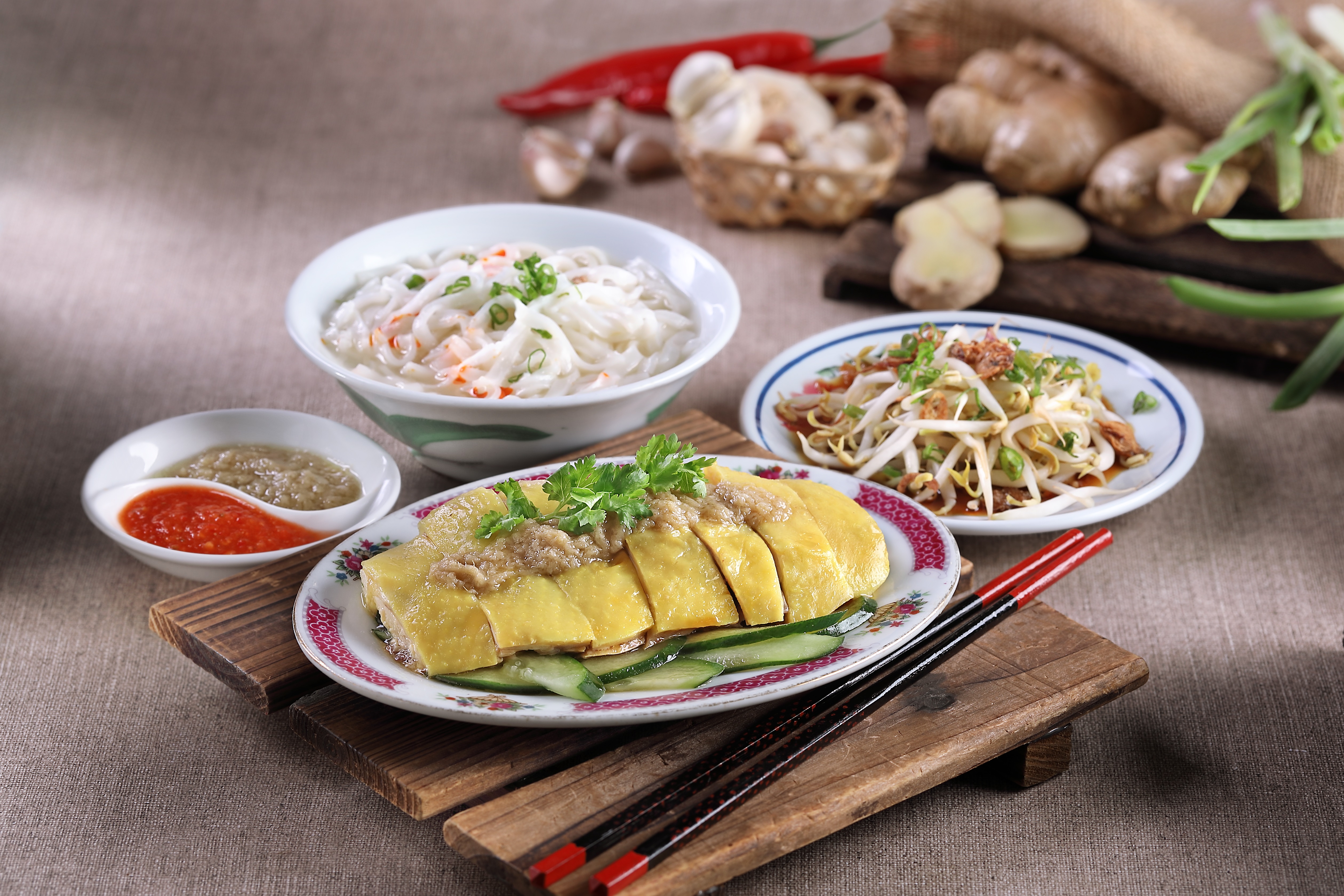 Must-try Dish - One Person Set (Hor Fun Soup OR Dry OR Rice)