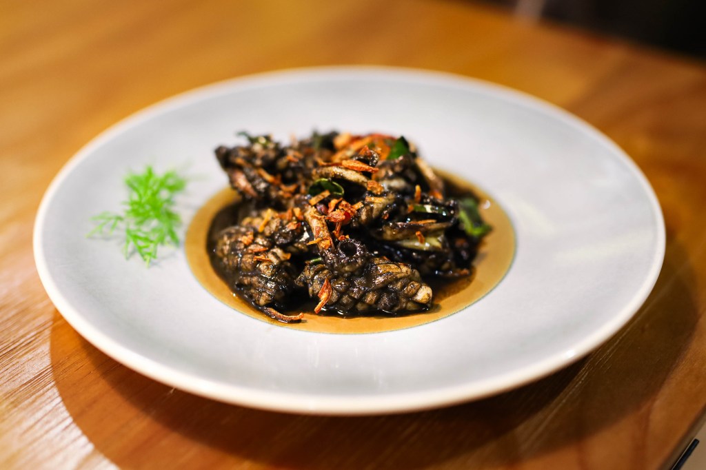 This image has an empty alt attribute; its file name is sotong-masak-hitam-20.jpg