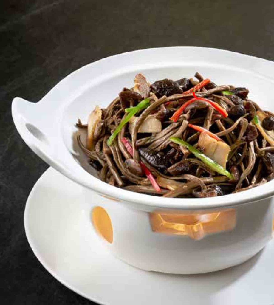 This image has an empty alt attribute; its file name is e5b9b2e99485e88cb6e6a091e88f87.jpg